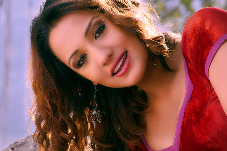 Model-and-Actress-Priyanka-Karki-Image-3