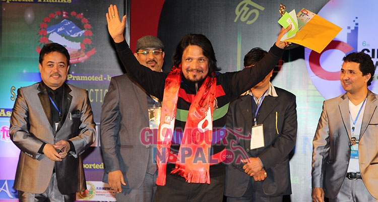 Deepak-Raj-Giri-D-Cine-Award