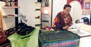 Kalpana dhaka boutique in USA